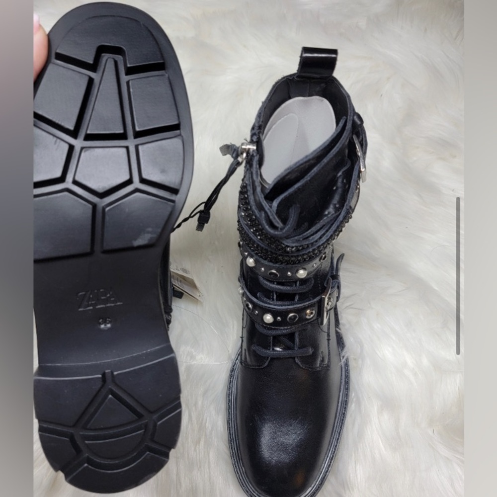NWT, Zara Lace-up Moto Combat Boots, Size 6 - Picture 3 of 5